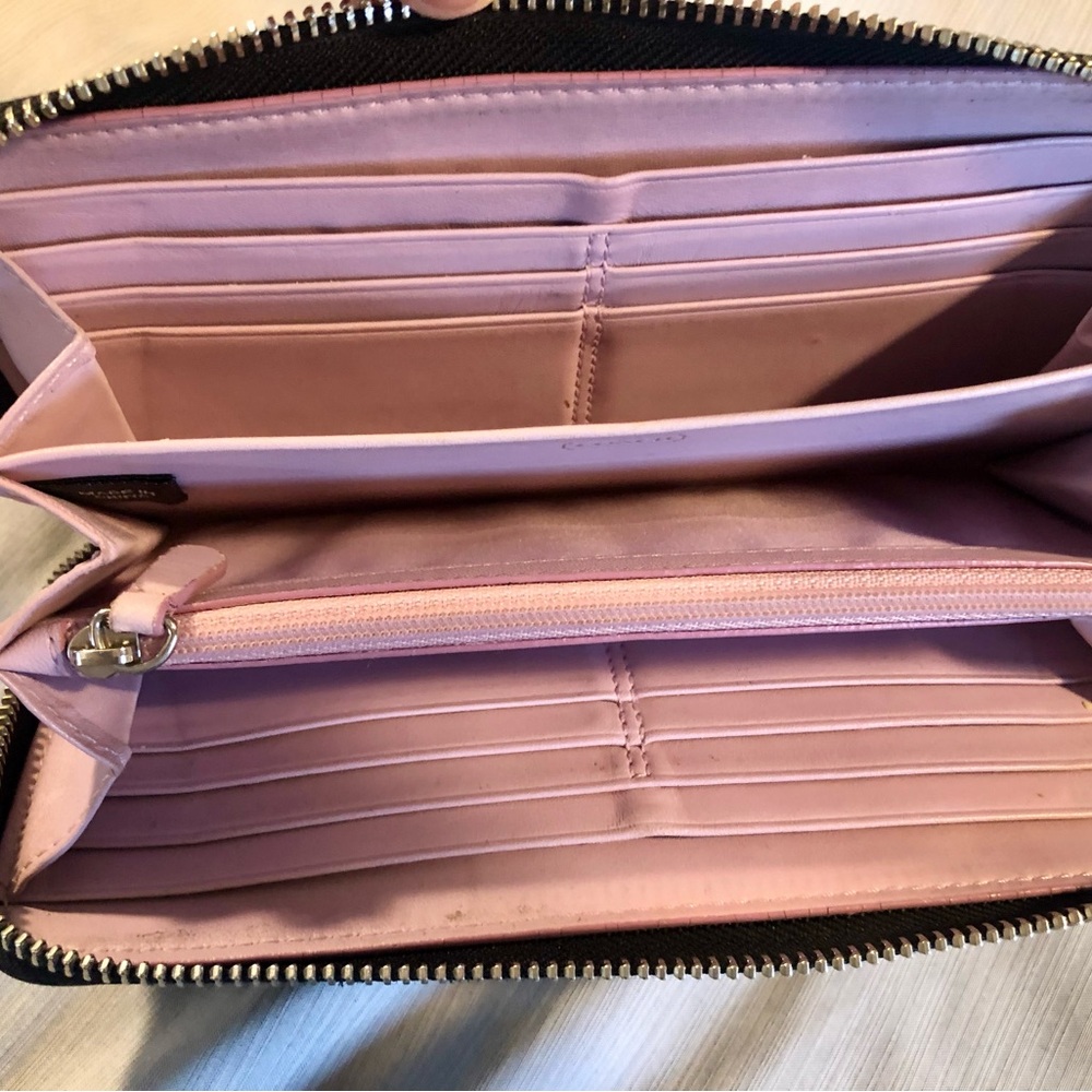 Coach Signature Long Zip Around Wallet - Picture 3 of 5